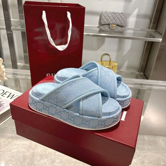Gucci Women's slipper - Picture 1 of 6